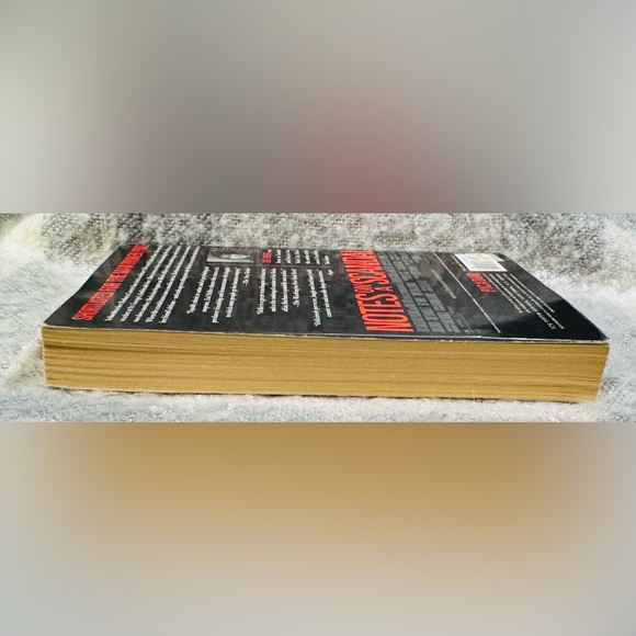 Notes on a Scandal by Zoe Heller Soft Cover Book - Picture 3 of 6